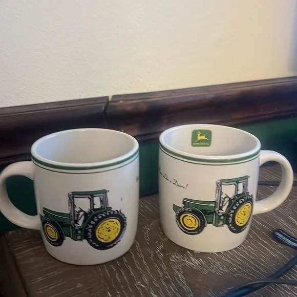 Vtg John Deere Mug Gibson "Nothing Runs Like a Deer" Logo Cup, Green Tractor - Picture 1 of 3